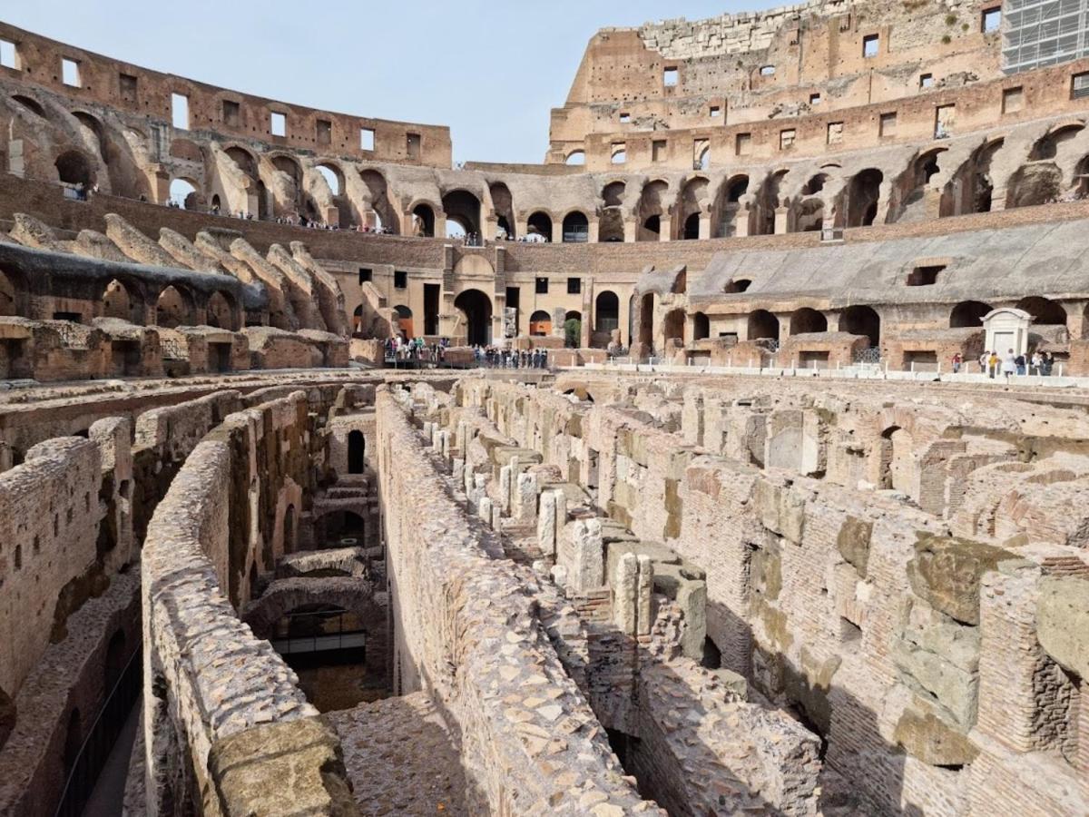 Vacanze Romane Colosseo Apartment Εξωτερικό φωτογραφία